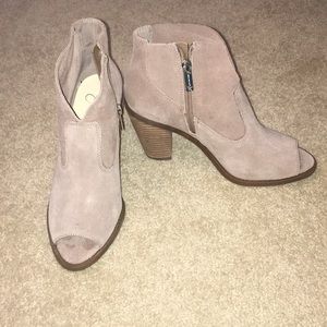 Jessica Simpson peak toe booties